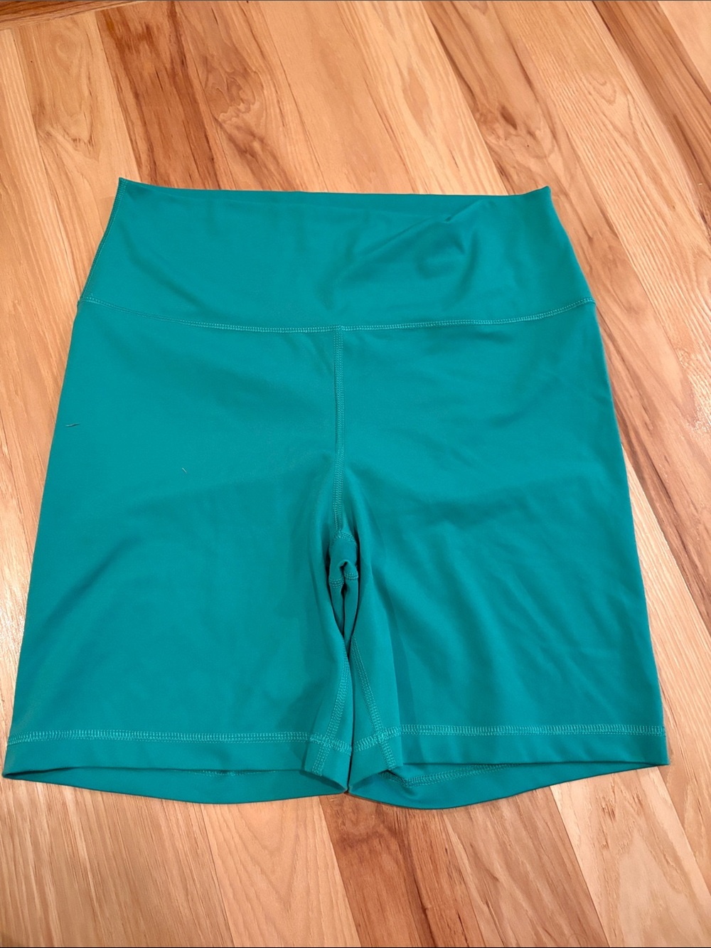 Yogalicious Green High-Waist Bike Shorts